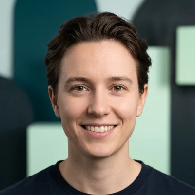 David De Vries, Product & Customer Messaging at onmsg